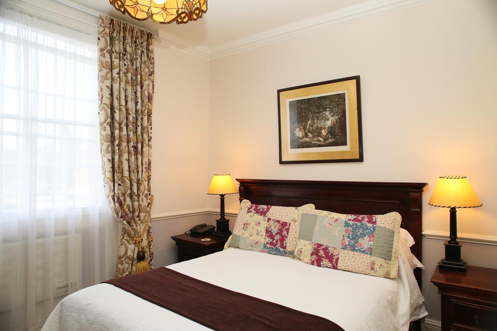Lord Milner Hotel London Ngoại thất bức ảnh